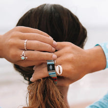 Load image into Gallery viewer, Best hair tie for guys, hair tie for women too, Mexican blanket style